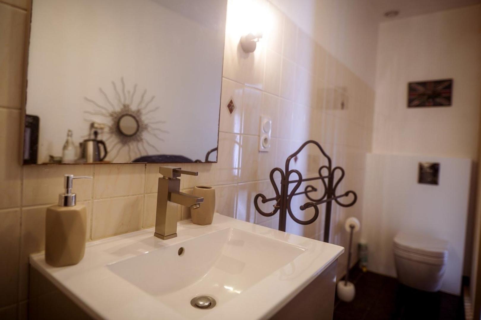 Bed and Breakfast Chez Guilem Saint-Maixent-lʼÉcole Zewnętrze zdjęcie